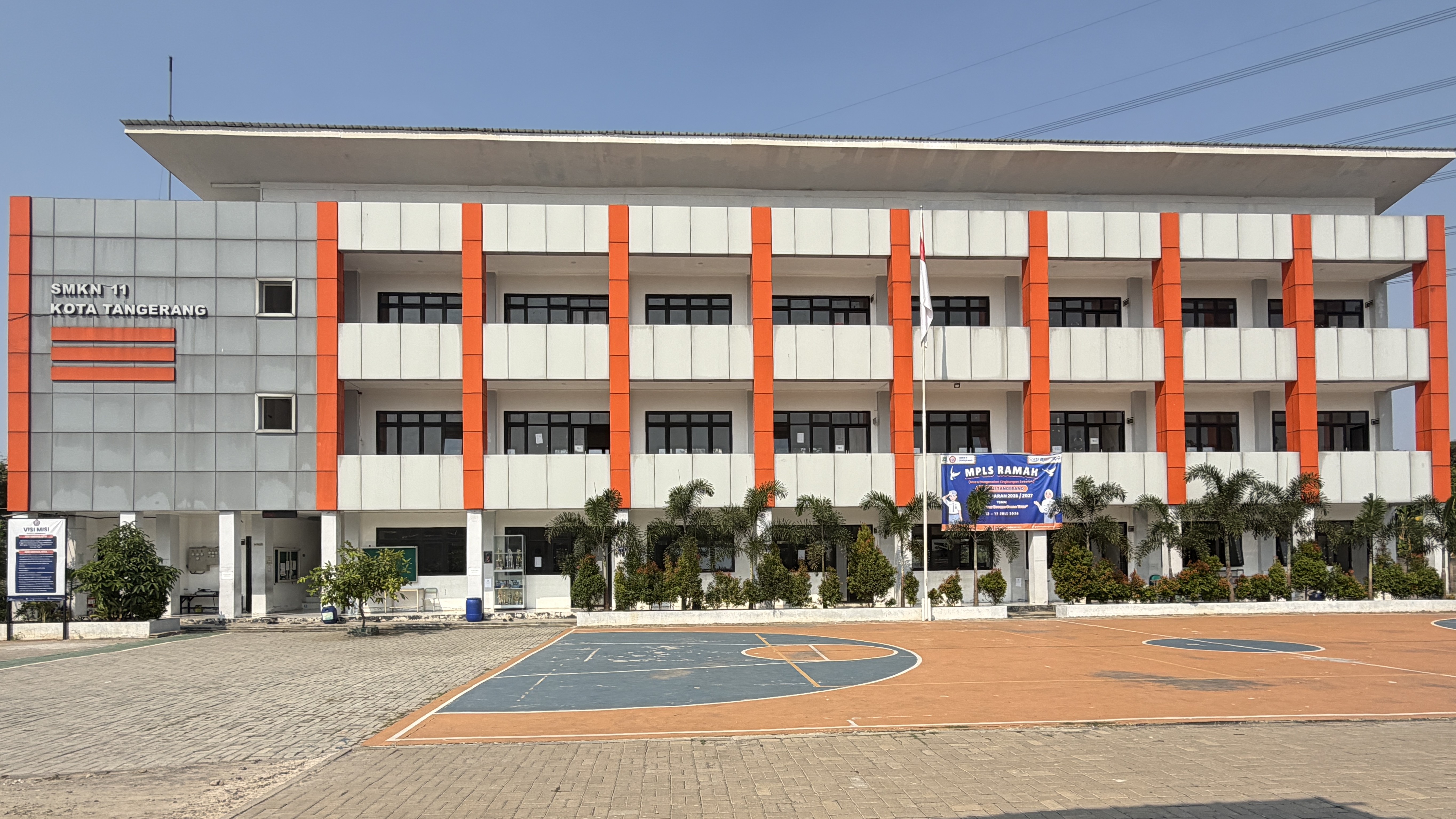 Gedung SMKN 11 Tangerang